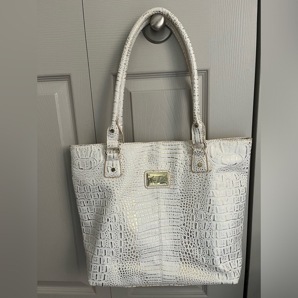 Marc Fisher Tote White Gold Metallic Faux Crocodile‎ Tote Purse - Picture 1 of 6